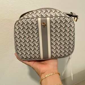 NEW! TORY BURCH T ZAG crossbody